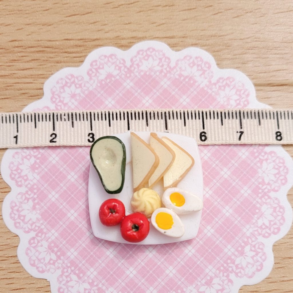 assiette crudités oeuf avocat miniatures accessoires maisons de poupées maisons poupées