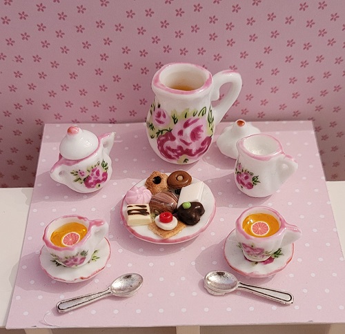 thé miniatures accessoires maisons de poupées